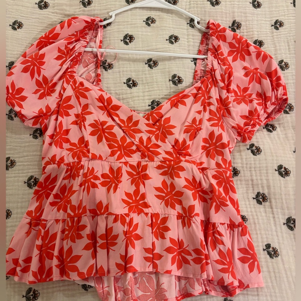 Floral Puff Sleeve Top - Pink and Red